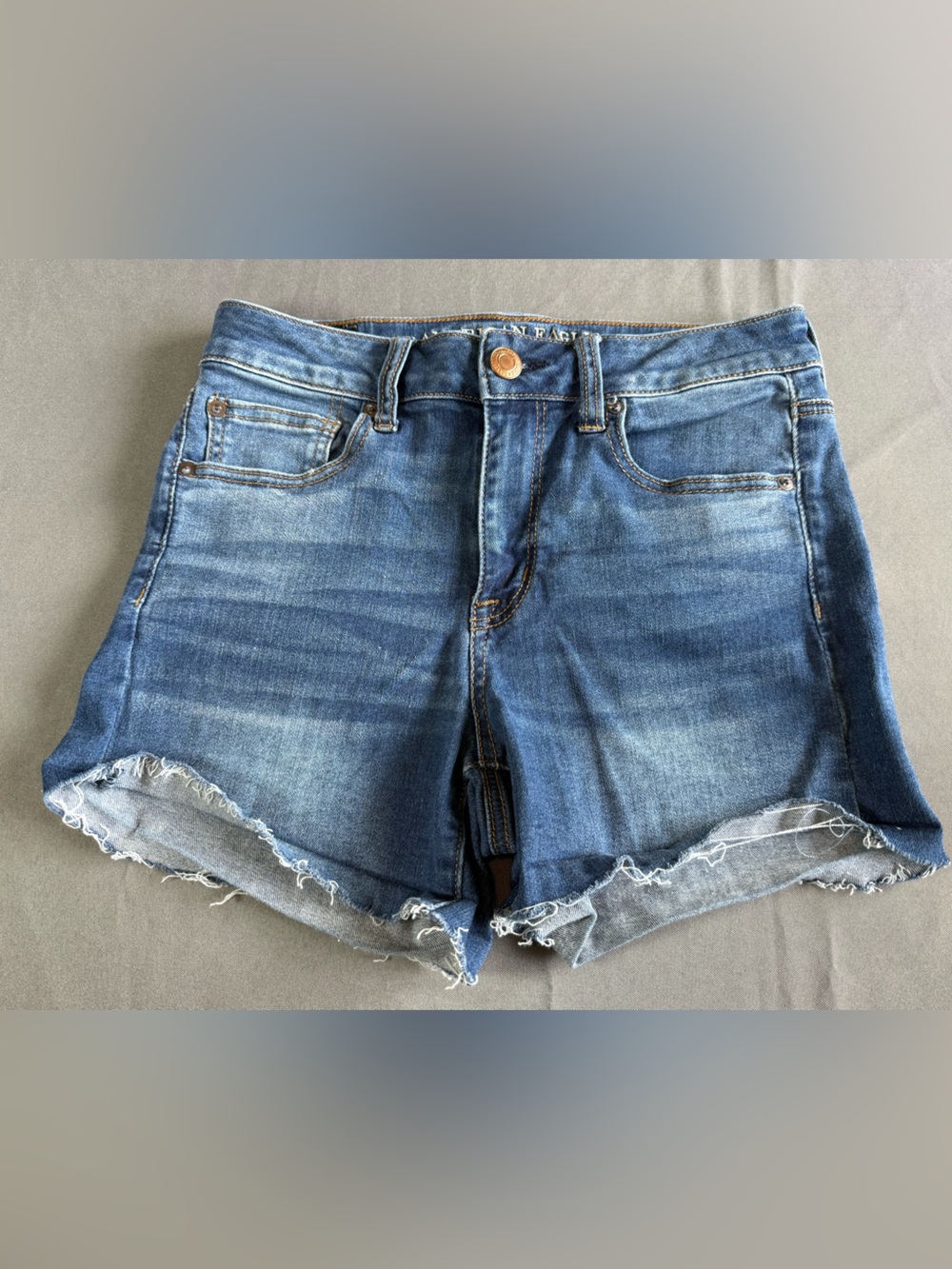 American Eagle Outfitters High Rise Shortie Denim Shorts Women’s Size 8